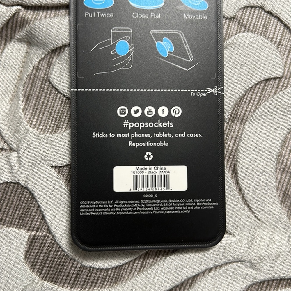 Black Popsocket - Picture 2 of 2
